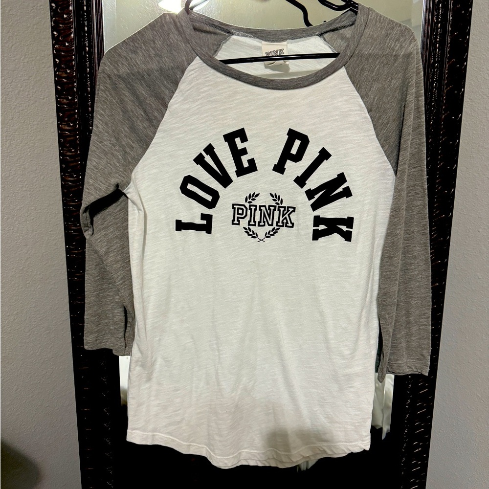VS Pink varsity tee